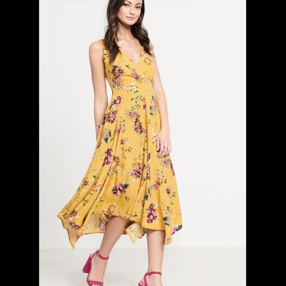 Dynamite Floral Dress - Picture 1 of 11